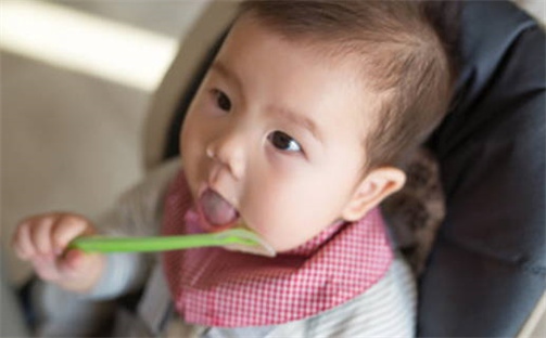 戴姓优雅气质女宝姓名精选